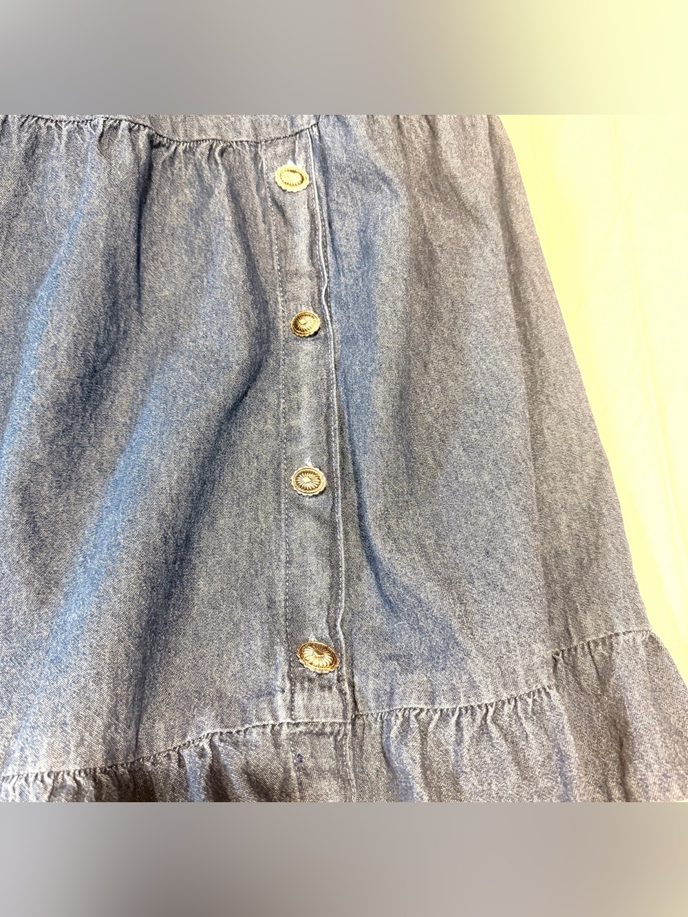 Crazy Cowgirl Women's Denim Midi Skirt with Button Accents, size M - Picture 2 of 6